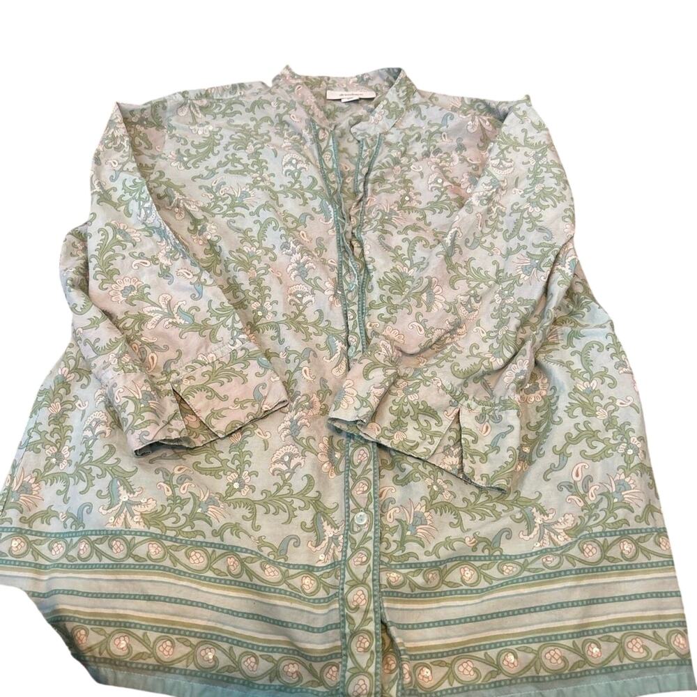 Dress barn top size large